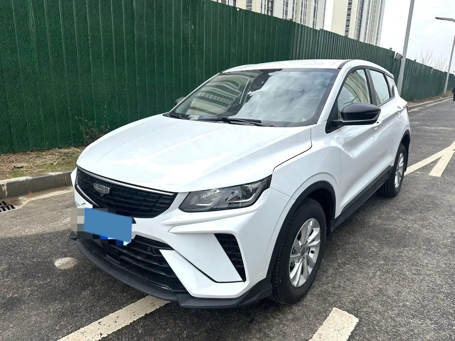 2025 GEELY COOLRAY view 1