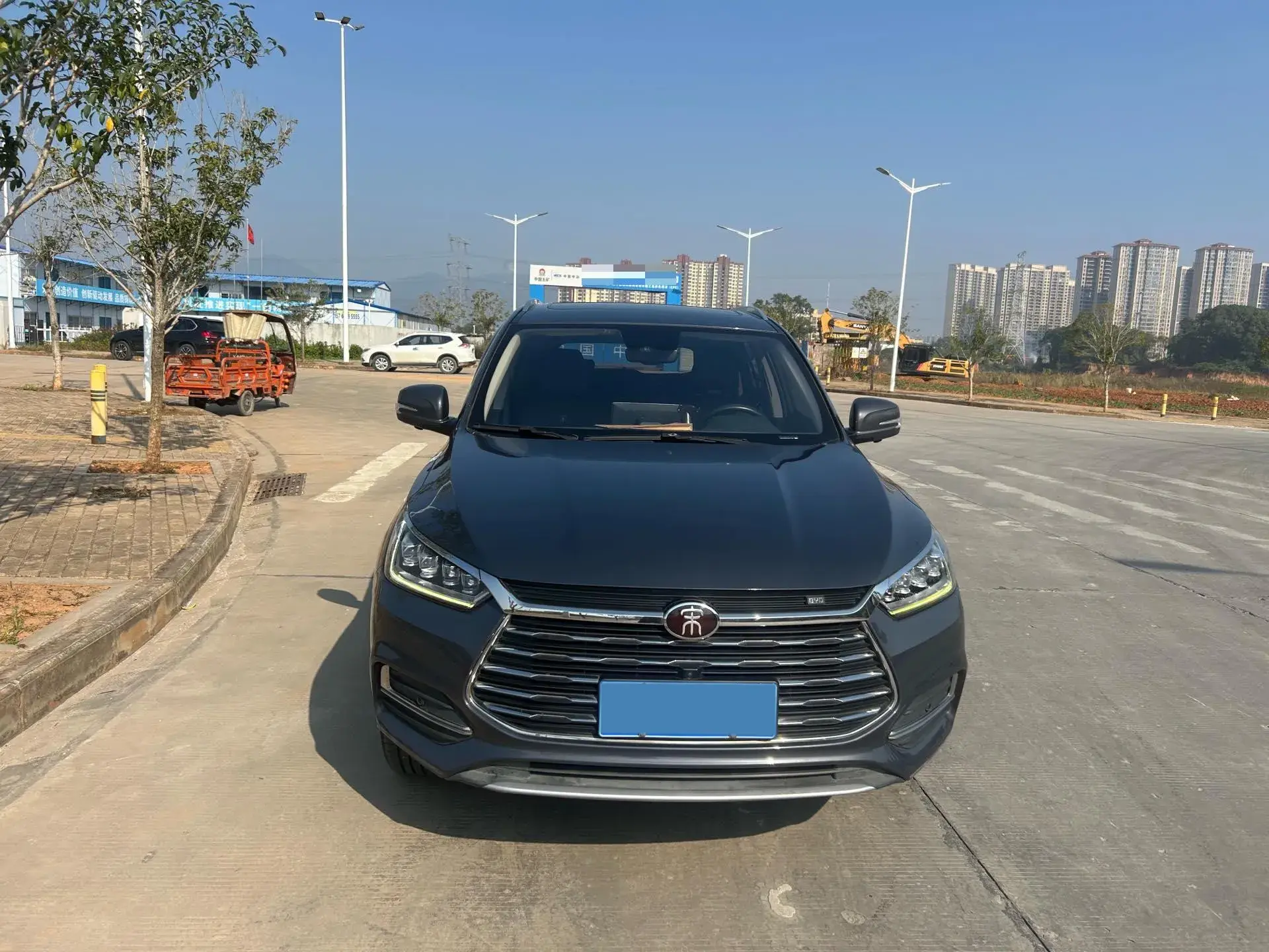 2019 BYD SONG thumbnail 2