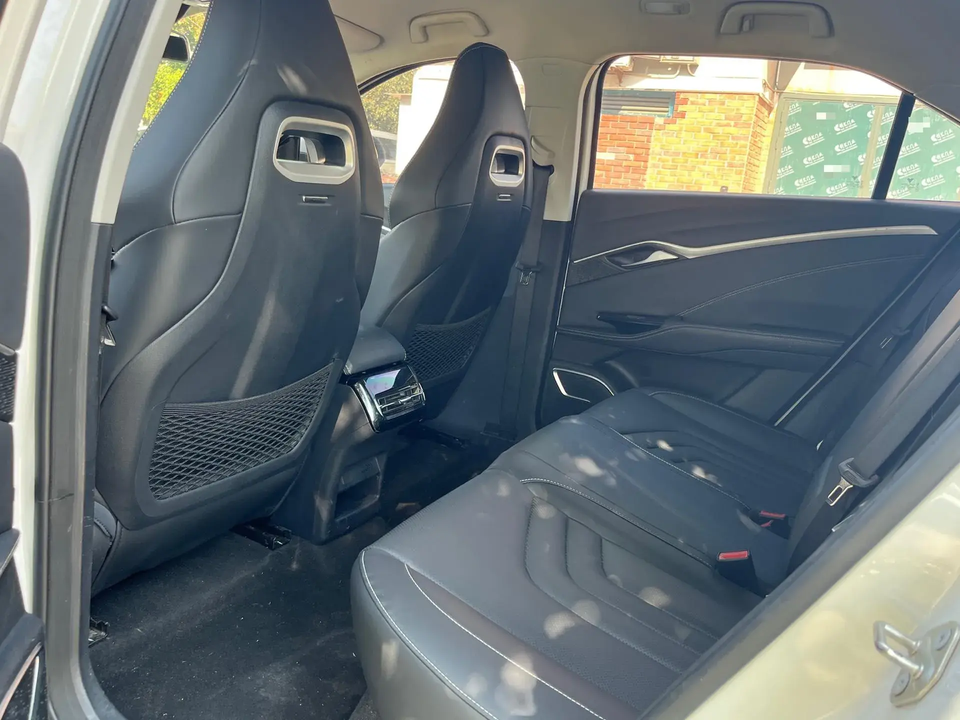 2021 NETA U thumbnail 3