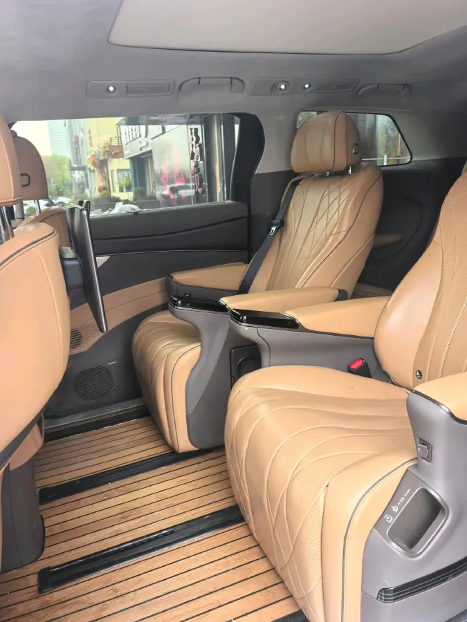 2022 Denza D9 1.5T 139HP L4 E-CVT PHEV 40.06KWH,autocango,china used car exporter,china ev exporter,chinese used car exporter,chinese used ev exporter