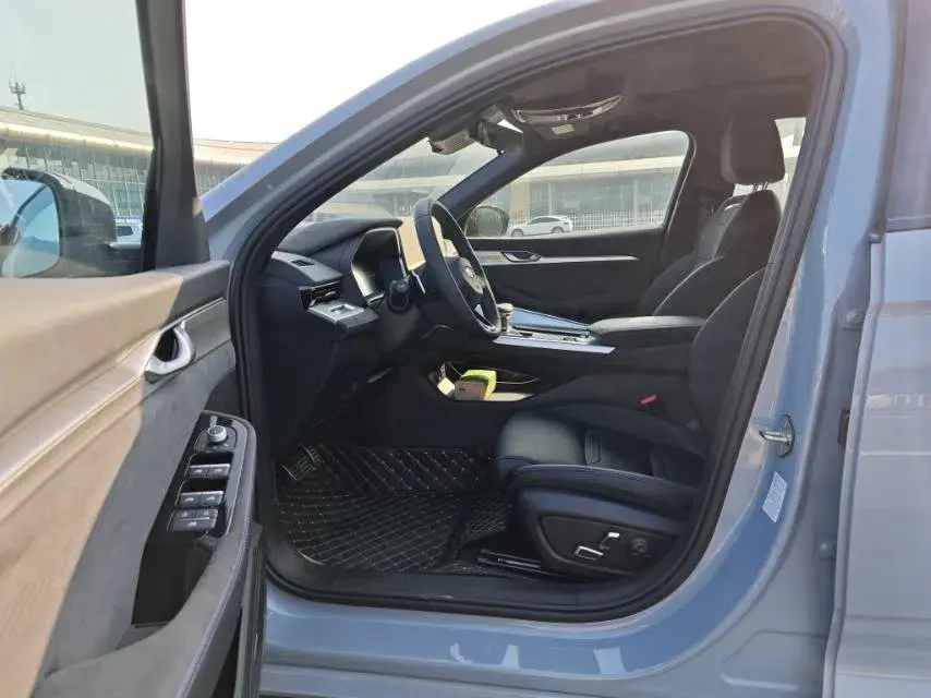 2024 GEELY PREFACE thumbnail 4