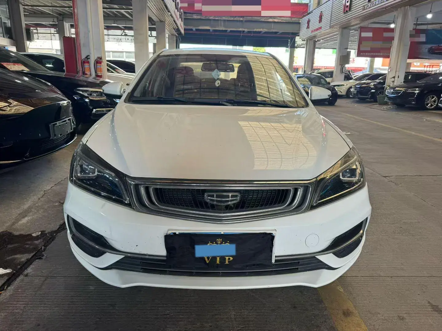 2020 GEELY EMGRAND thumbnail 2