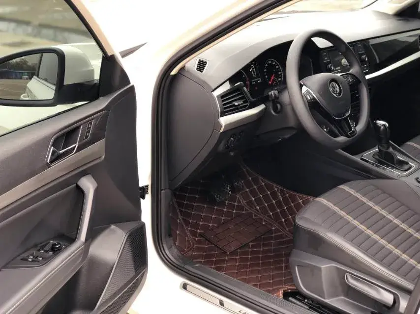 2019 VOLKSWAGEN LAVIDA thumbnail 4