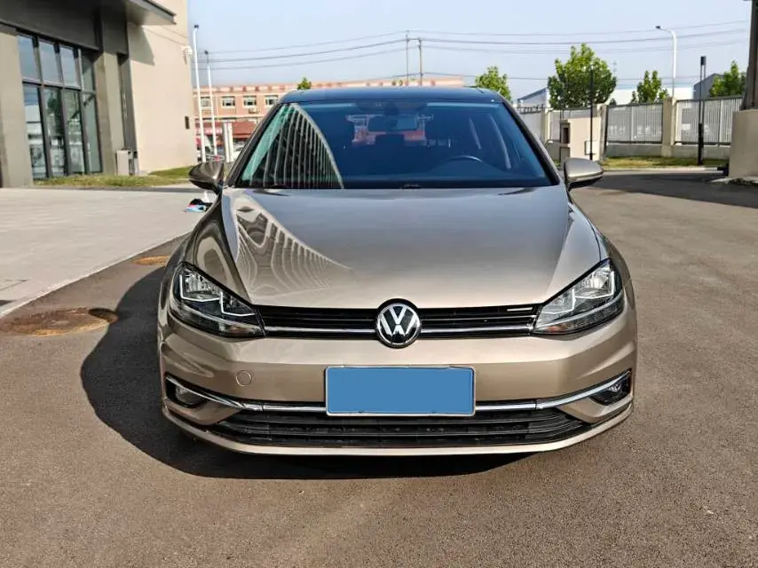 2019 VOLKSWAGEN GOLF thumbnail 2