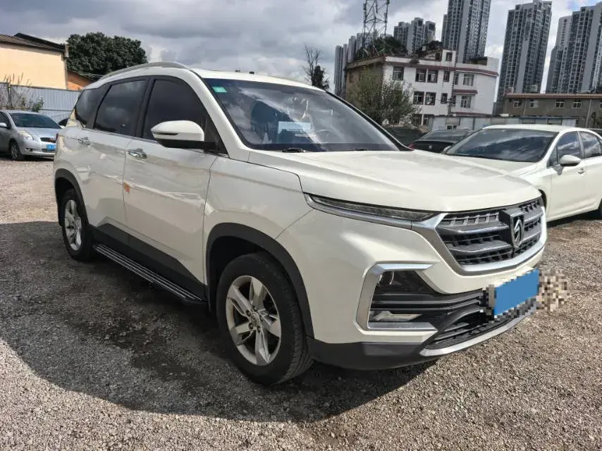 2018 BAOJUN 530 thumbnail 3