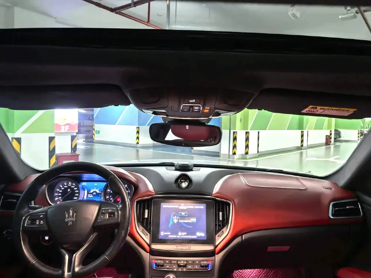 2018 Maserati Ghibli 3.0T 350HP V6 8AT,autocango,china used car exporter,china ev exporter,chinese used car exporter,chinese used ev exporter