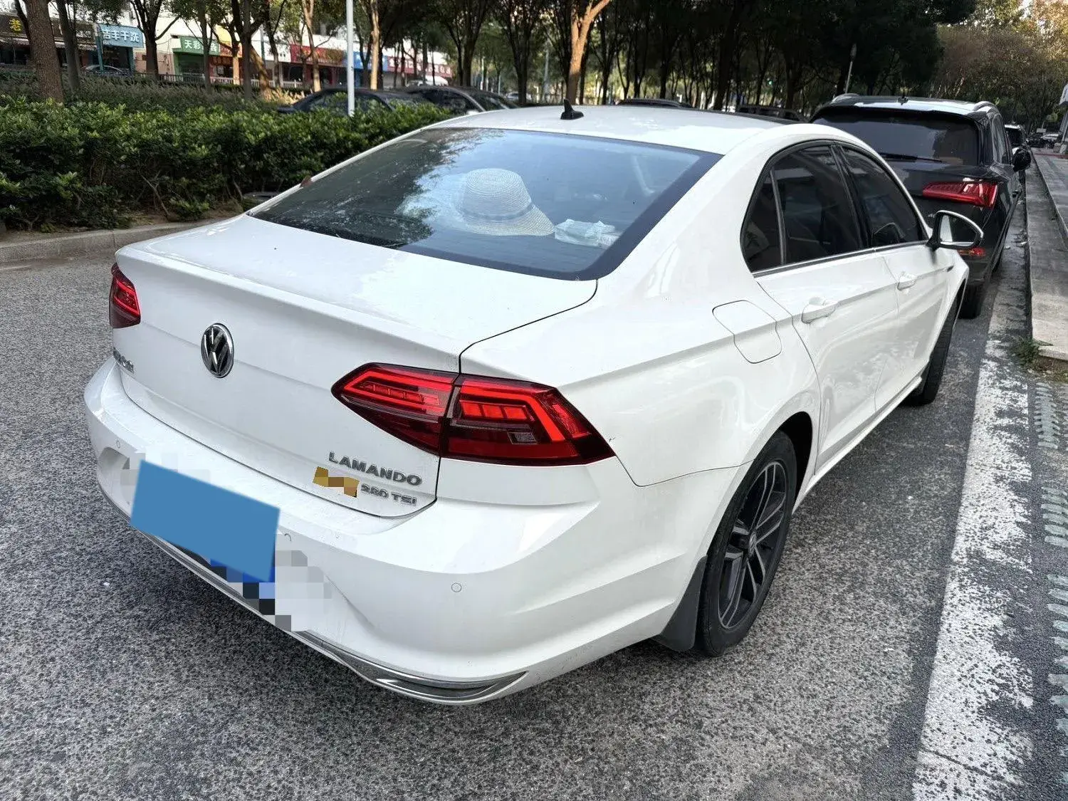 2019 VOLKSWAGEN LAMANDO thumbnail 4