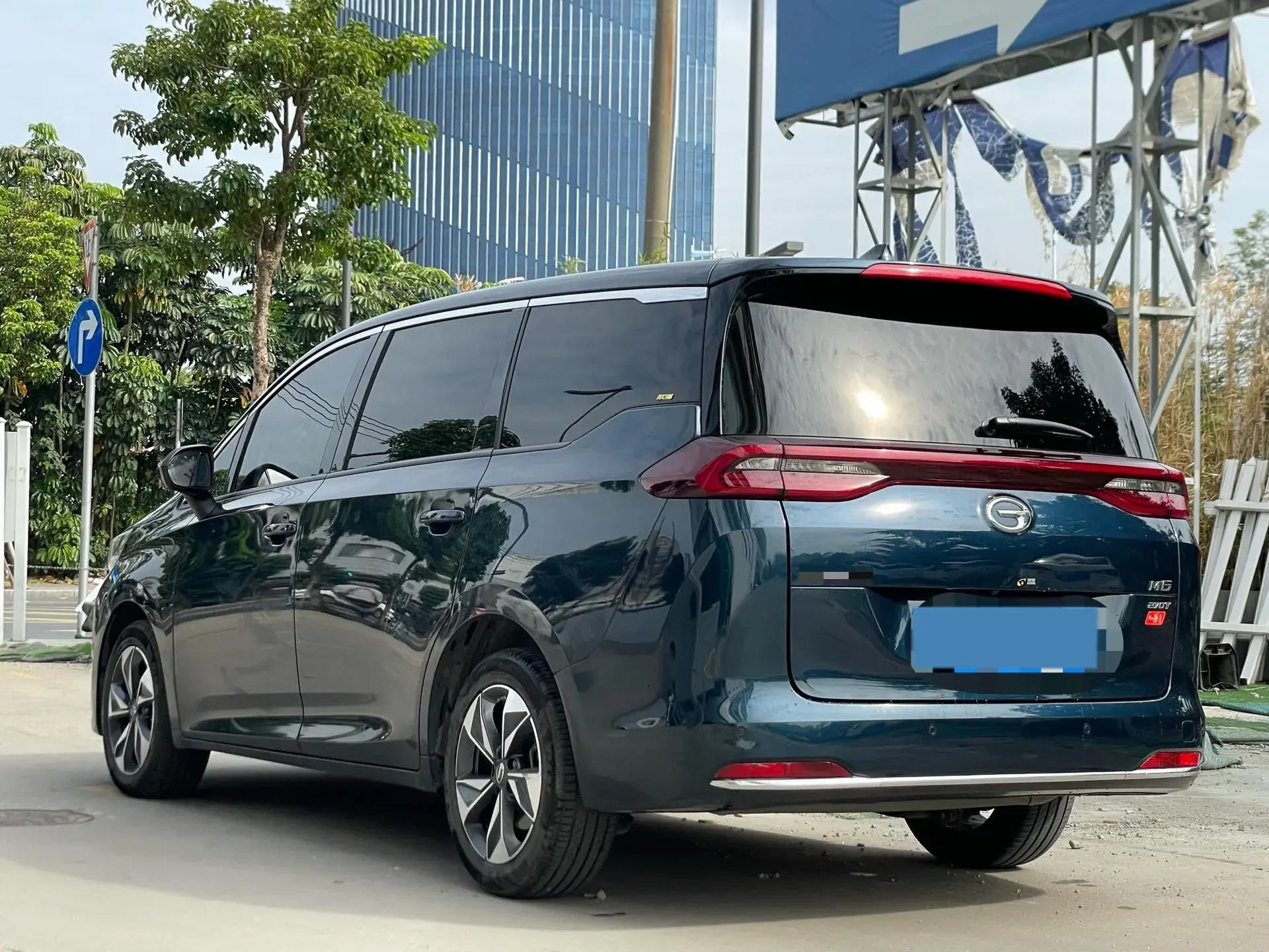 2021 GAC TRUMPCHI thumbnail 4