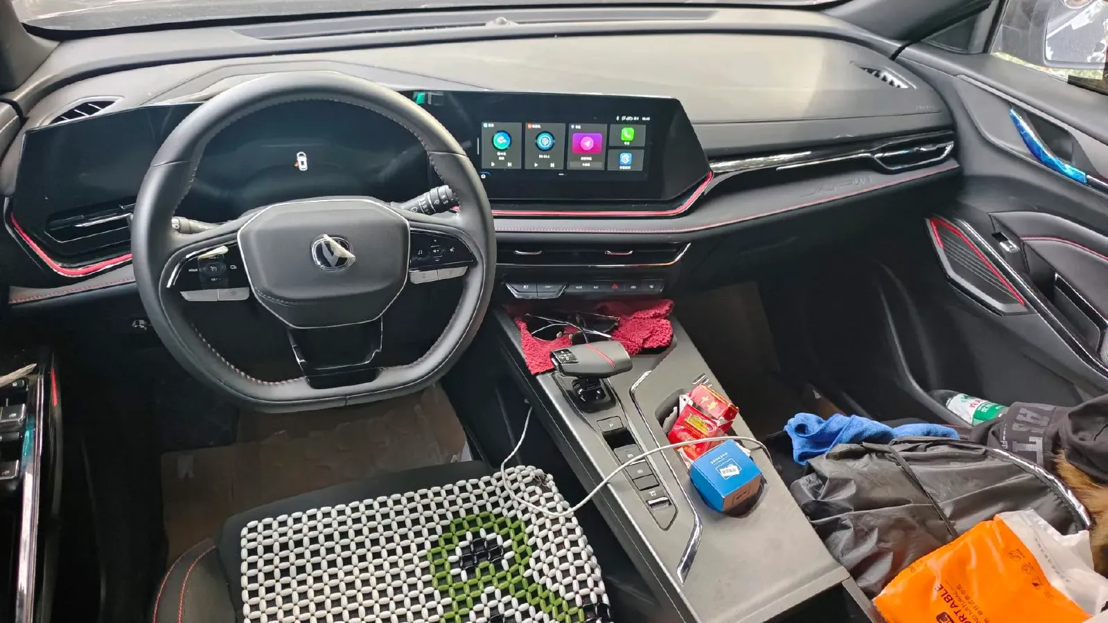 2024 ChangAn X5 PLUS 1.5T 188HP L4 7DCT,autocango,china used car exporter,china ev exporter,chinese used car exporter,chinese used ev exporter