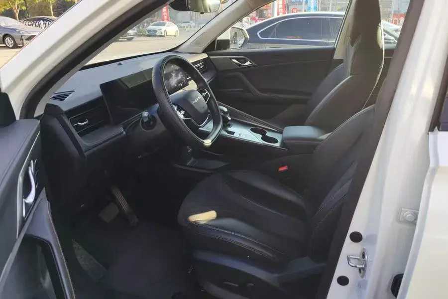 2024 ROEWE D5X thumbnail 4