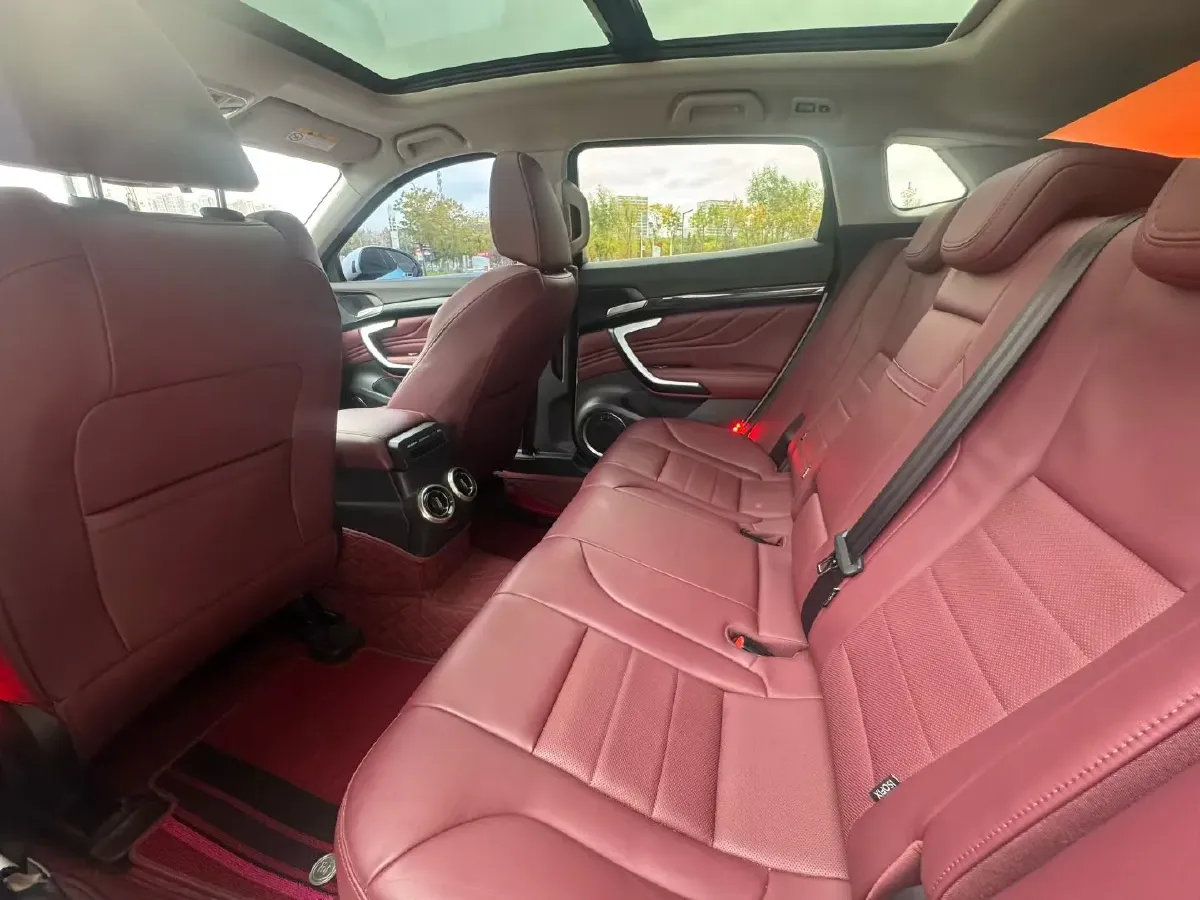 2017 Zotye T700 2.0T 190HP L4 8AT,autocango,china used car exporter,china ev exporter,chinese used car exporter,chinese used ev exporter