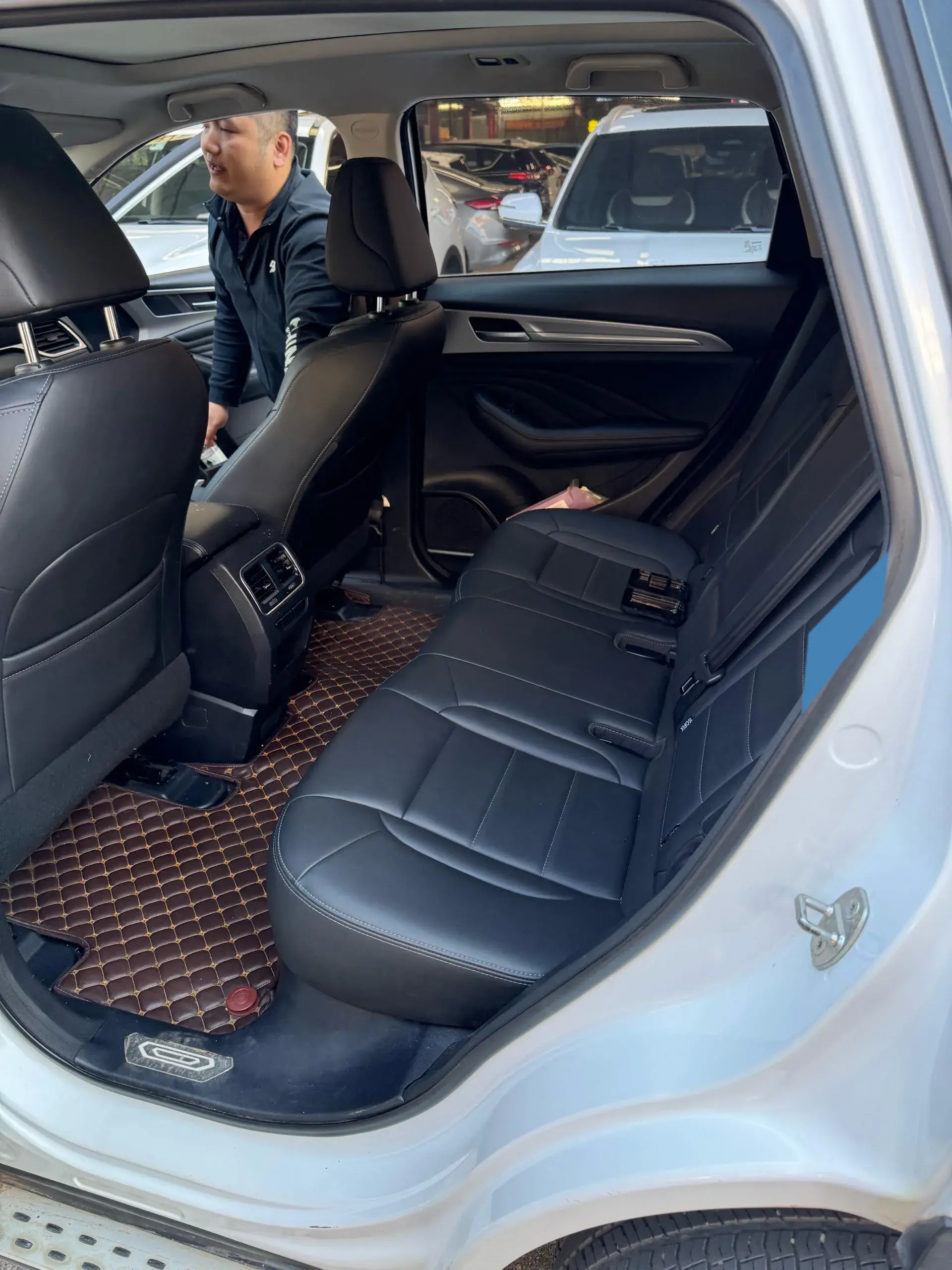 2019 HAVAL F7 thumbnail 4