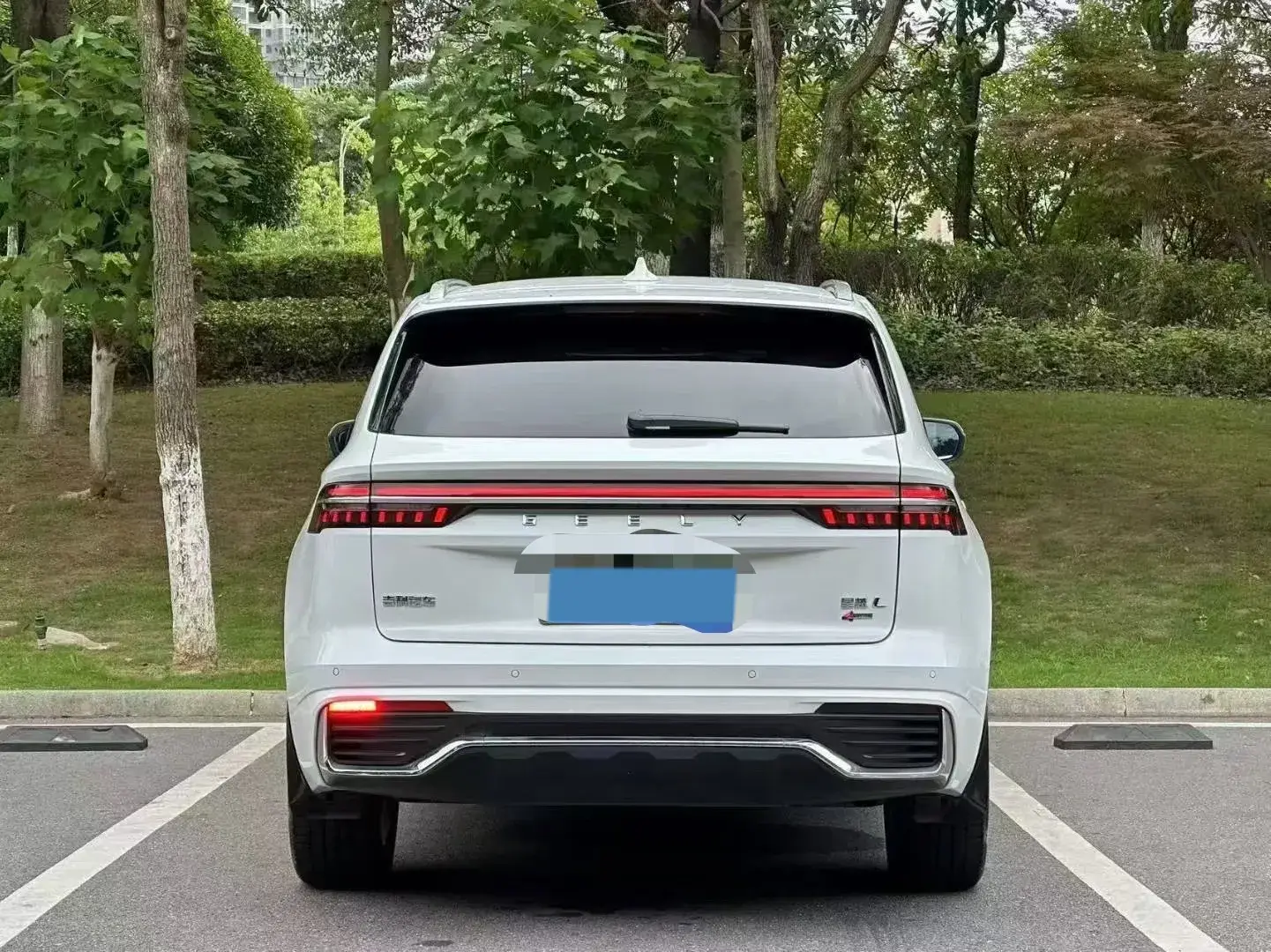 2021 GEELY MONJARO thumbnail 3