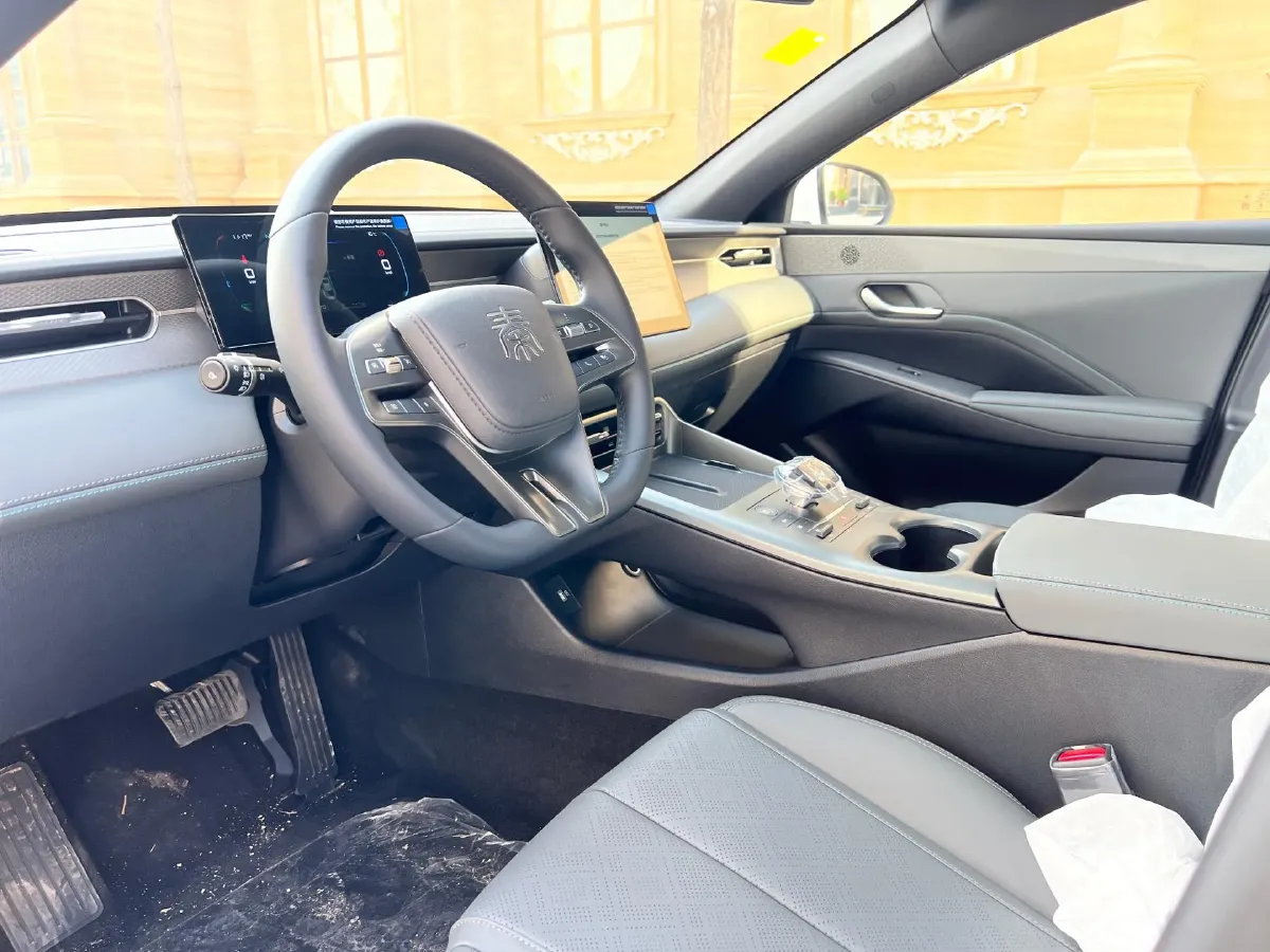 2025 BYD Qin Plus 1.5L 101HP L4 E-CVT PHEV 7.68KWH,autocango,china used car exporter,china ev exporter,chinese used car exporter,chinese used ev exporter