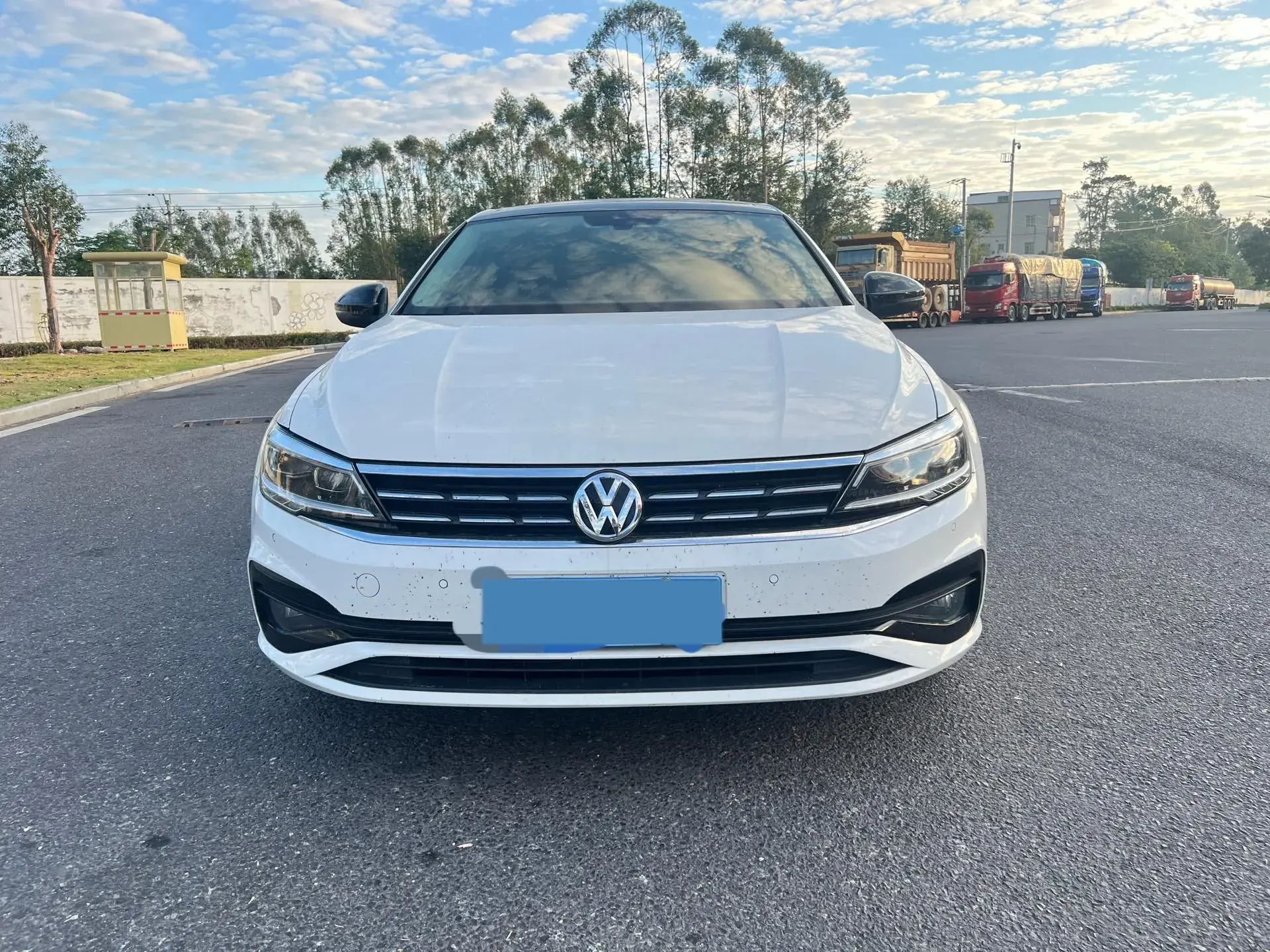 2019 VOLKSWAGEN LAMANDO thumbnail 3