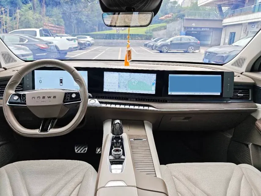 2023 Roewe RX9 2.0T 242HP L4 9AT,autocango,china used car exporter,china ev exporter,chinese used car exporter,chinese used ev exporter