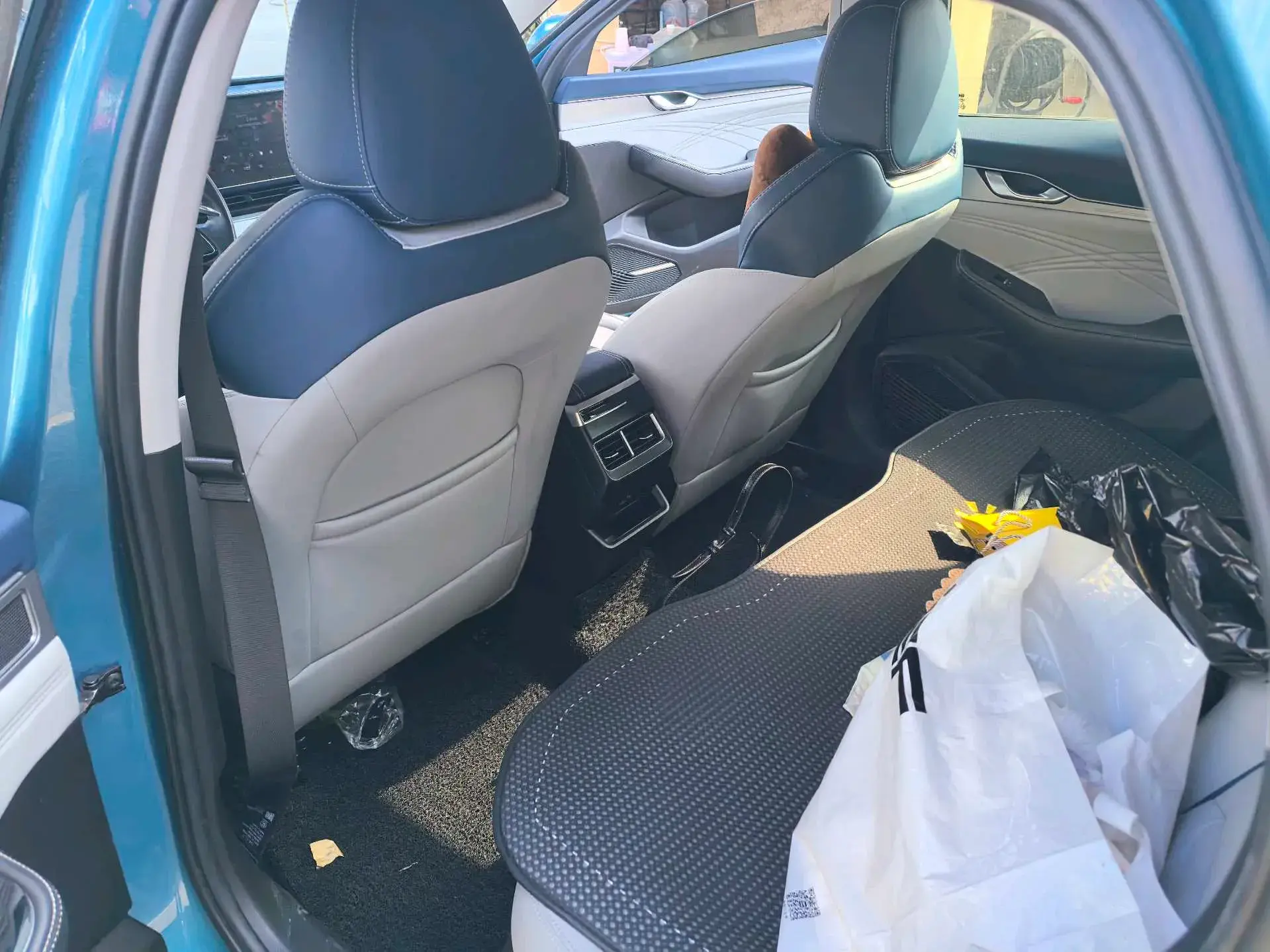 2021 GEELY PREFACE thumbnail 3