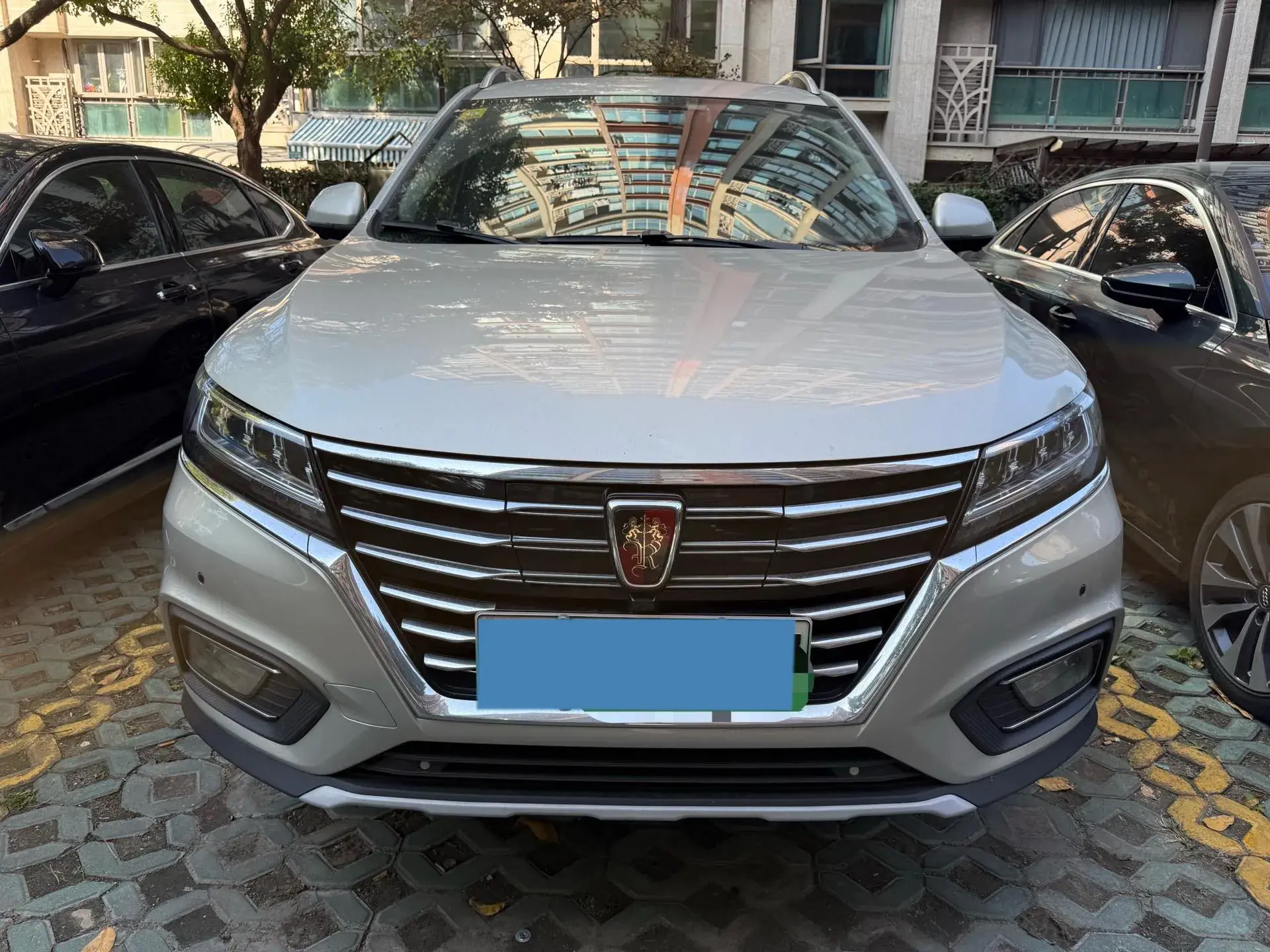 2017 ROEWE RX5 thumbnail 2
