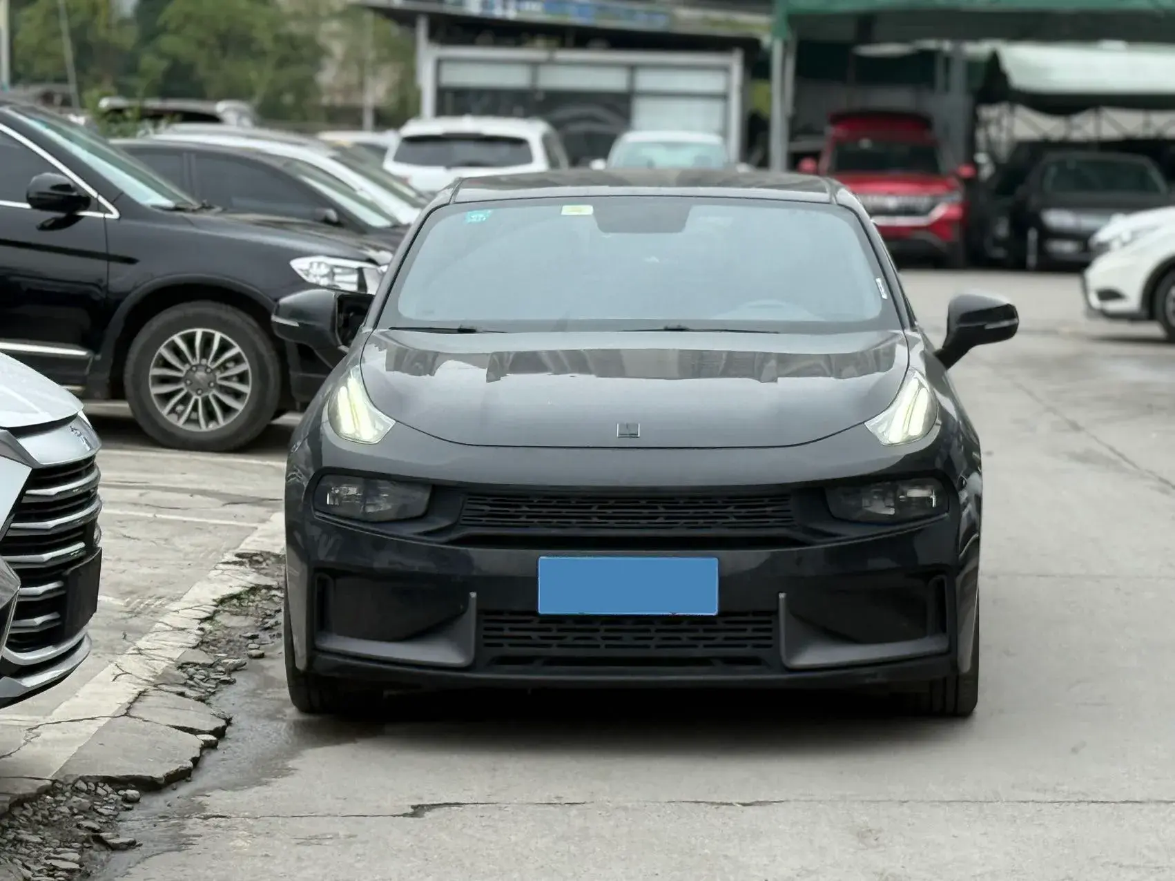 2019 LYNK&CO 03 thumbnail 2