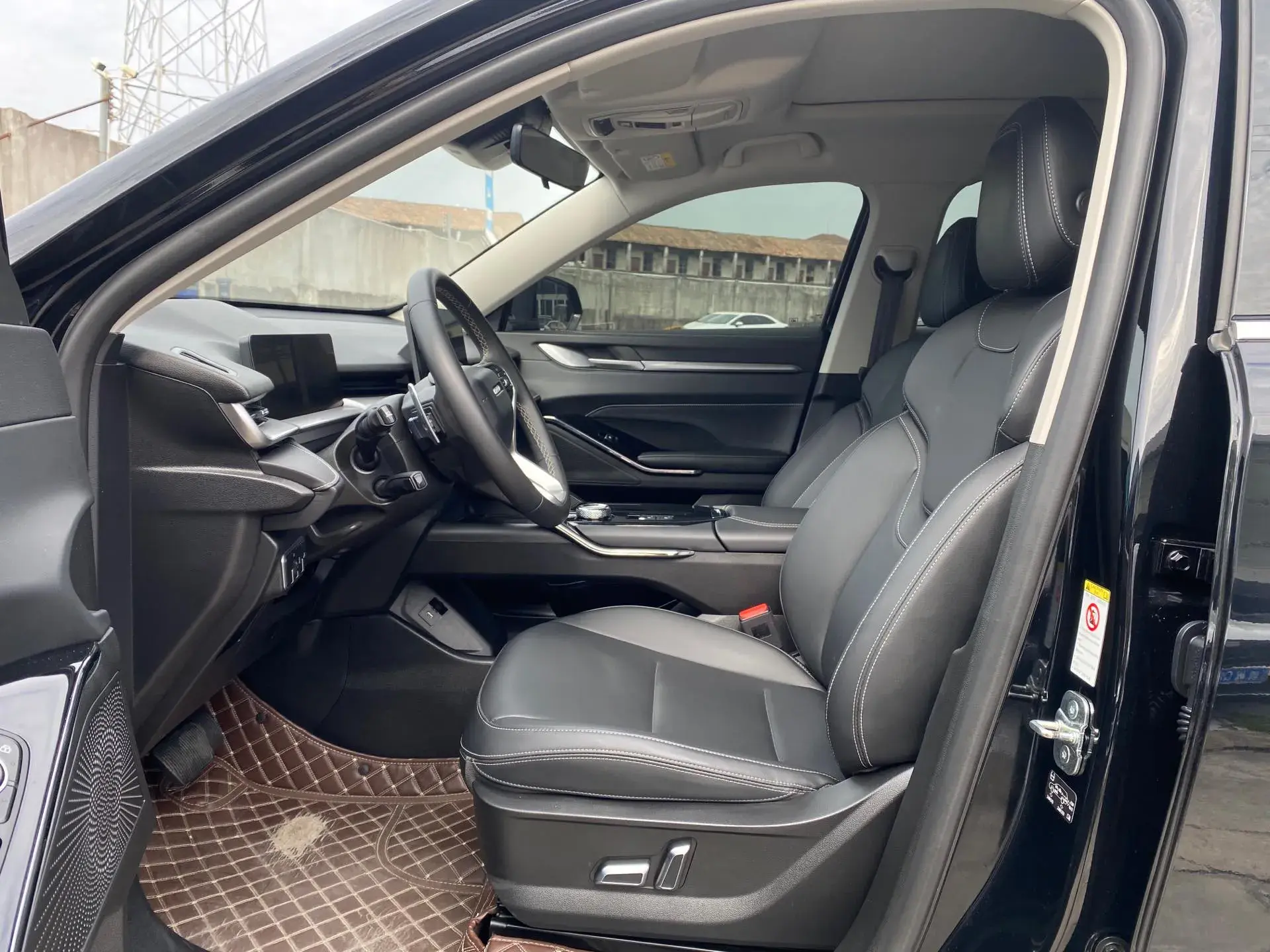 2021 HAVAL H6 thumbnail 3