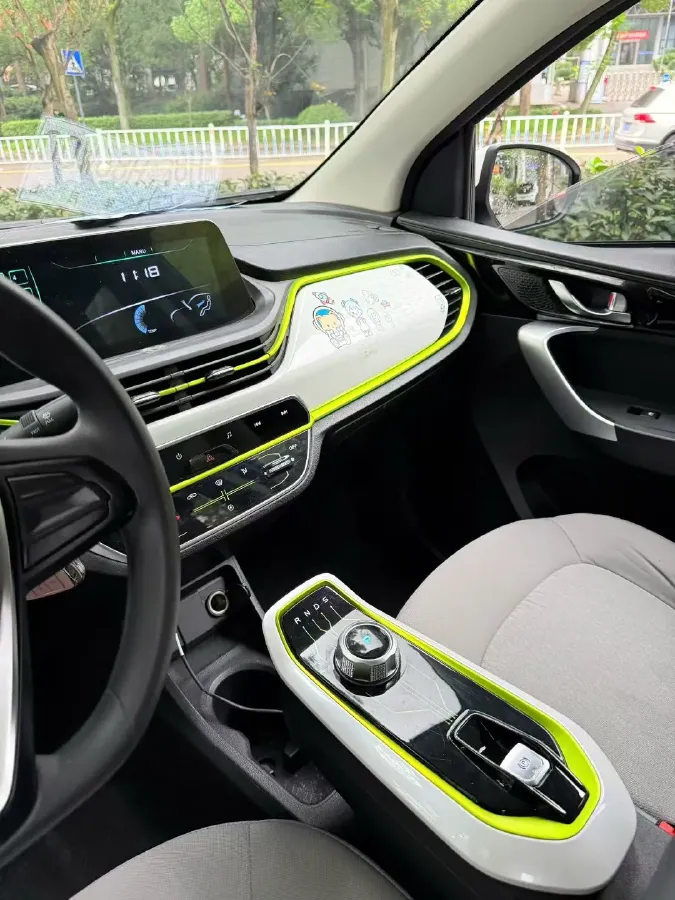 2020 ChangAn BenBen E-Star BEV 32.2KWH,autocango,china used car exporter,china ev exporter,chinese used car exporter,chinese used ev exporter