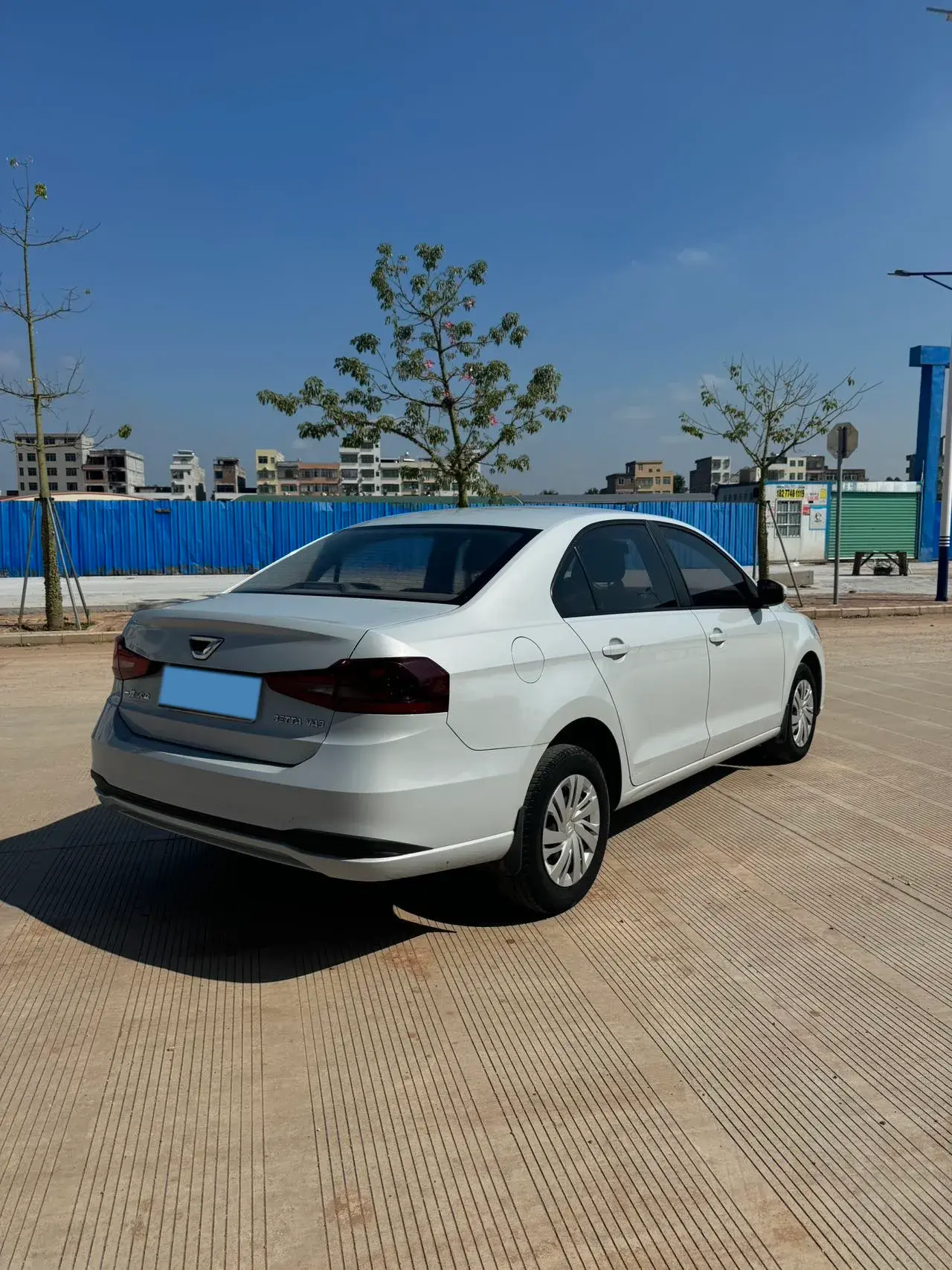 2019 JETTA VA3 thumbnail 4