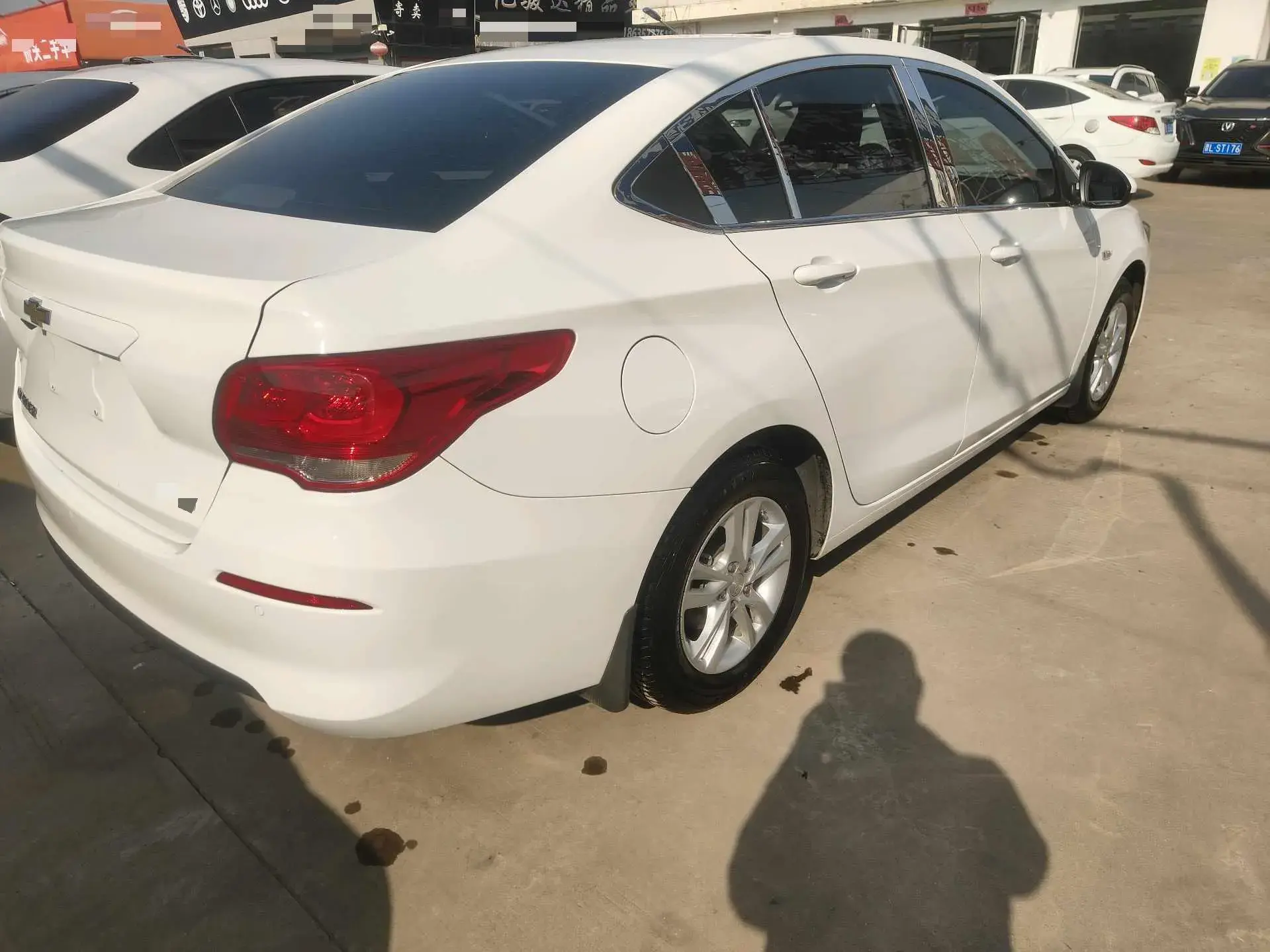 2019 CHEVROLET CAVALIER thumbnail 3