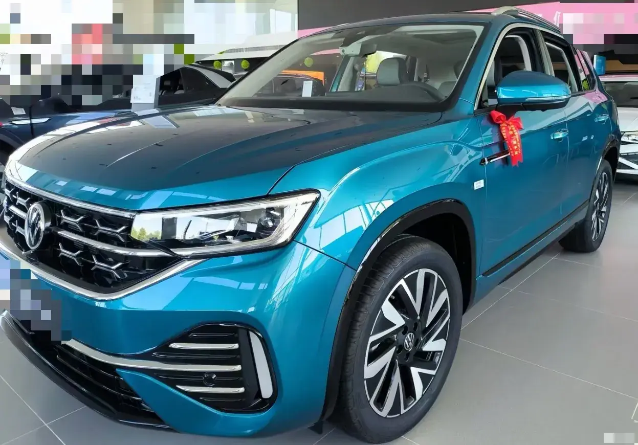 2023 VOLKSWAGEN TAYRON view 1