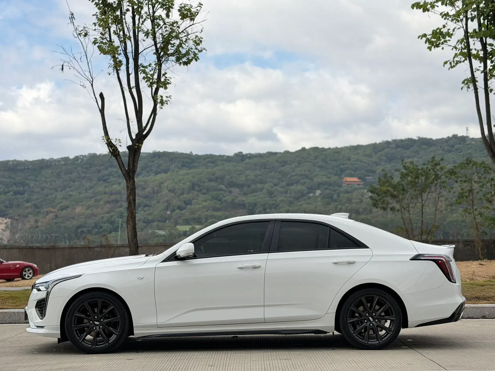 2021 CADILLAC CT4 thumbnail 3