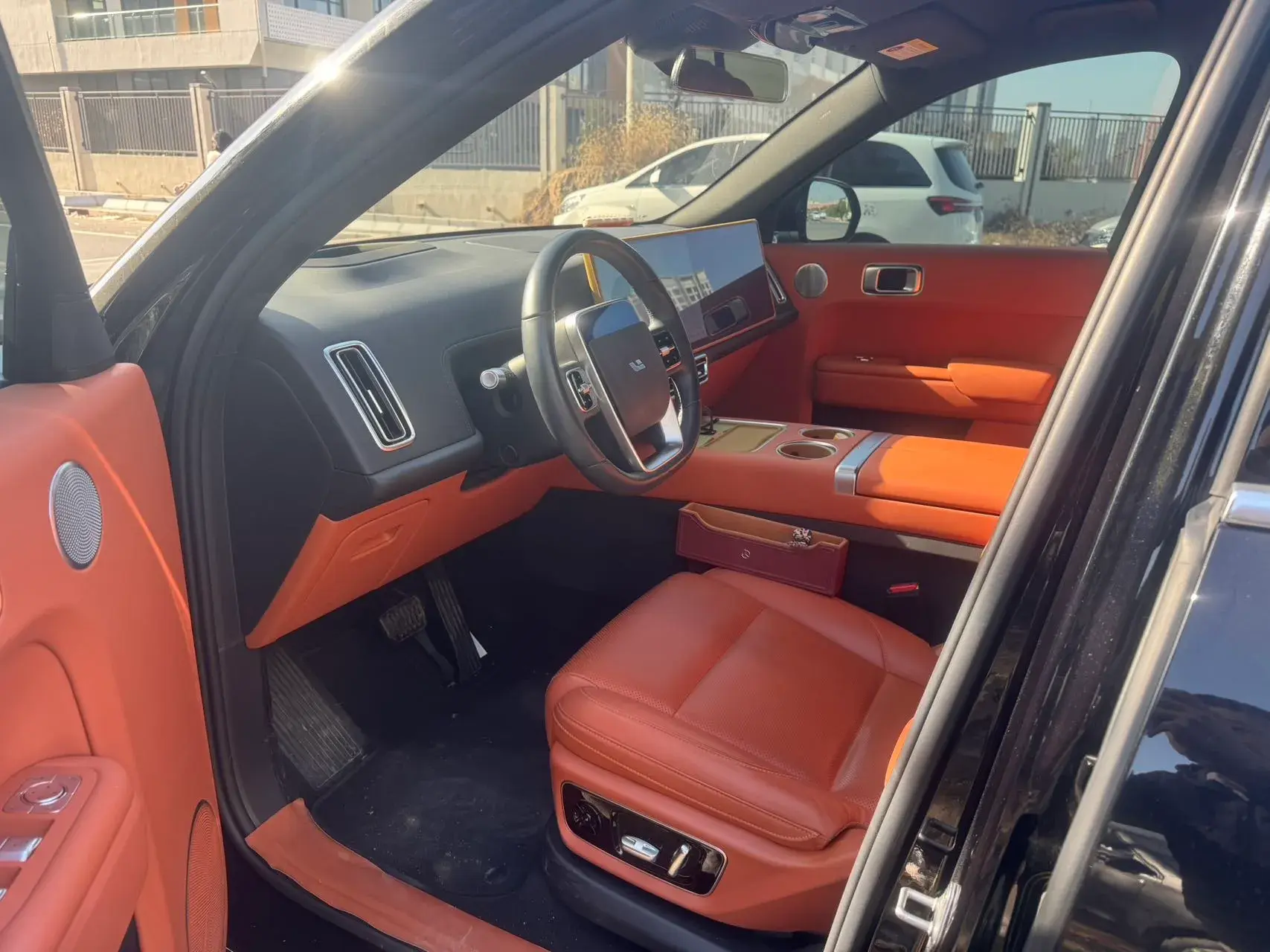 2023 LI L7 thumbnail 4