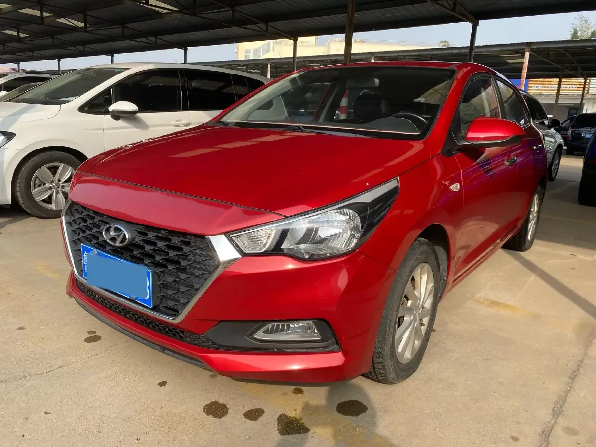2017 Hyundai Verna RV 1.4L 100HP L4 6AT