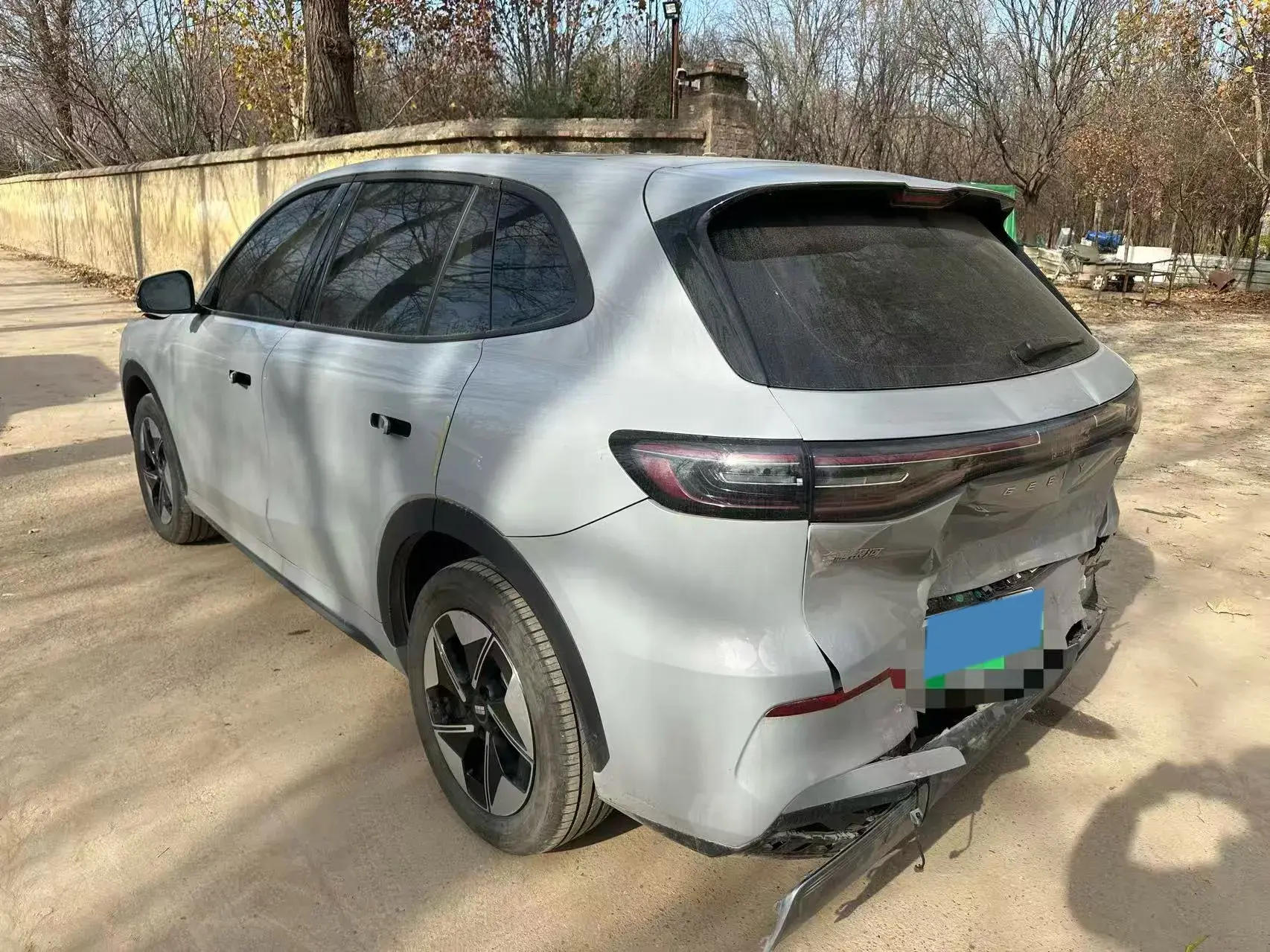 2024 GEELY GALAXY thumbnail 3