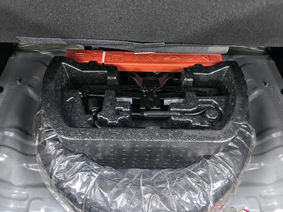 2021 ChangAn CS55 Plus 1.5T 180HP L4 7DCT,autocango,china used car exporter,china ev exporter,chinese used car exporter,chinese used ev exporter