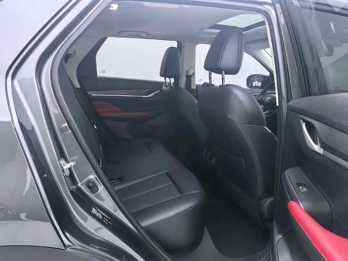 2021 ChangAn CS55 Plus 1.5T 180HP L4 7DCT,autocango,china used car exporter,china ev exporter,chinese used car exporter,chinese used ev exporter