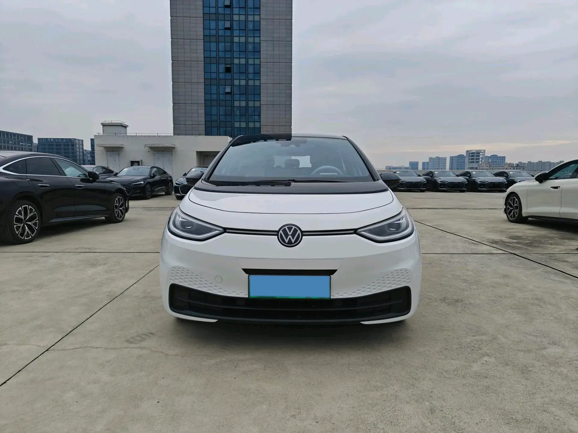 2025 VOLKSWAGEN ID.3 thumbnail 2