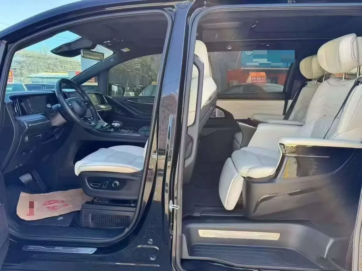 2023 GAC Trumpchi M8 2.0T 190HP L4 E-CVT Hybrid,autocango,china used car exporter,china ev exporter,chinese used car exporter,chinese used ev exporter