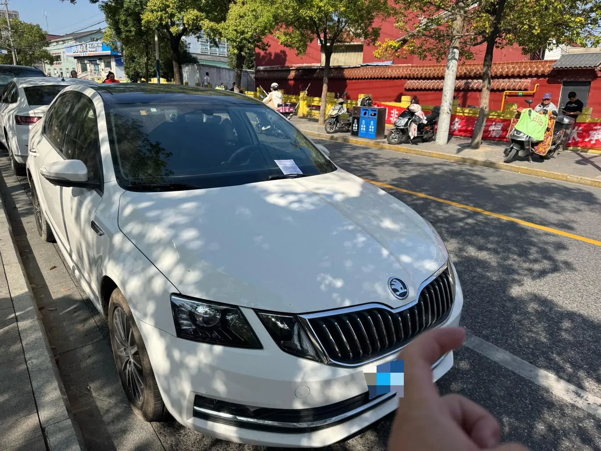 2019 SKODA OCTAVIA thumbnail 3