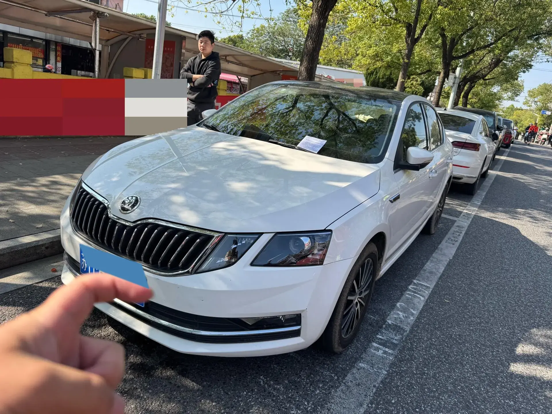 2019 SKODA OCTAVIA view 1