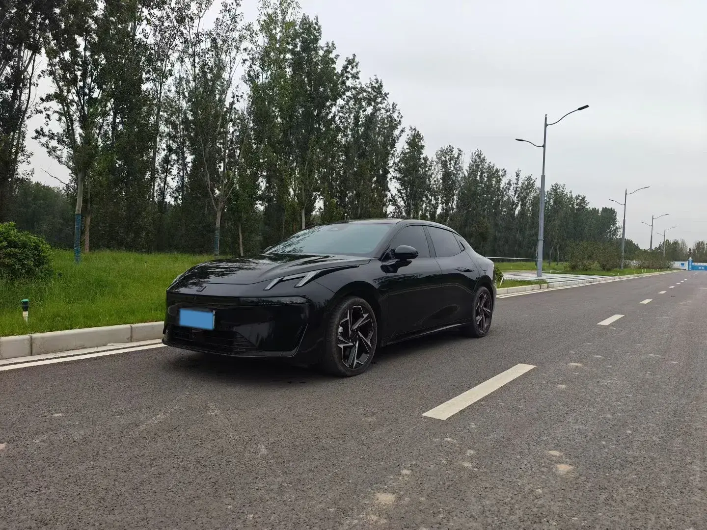 2024 LYNK&CO 07 view 1