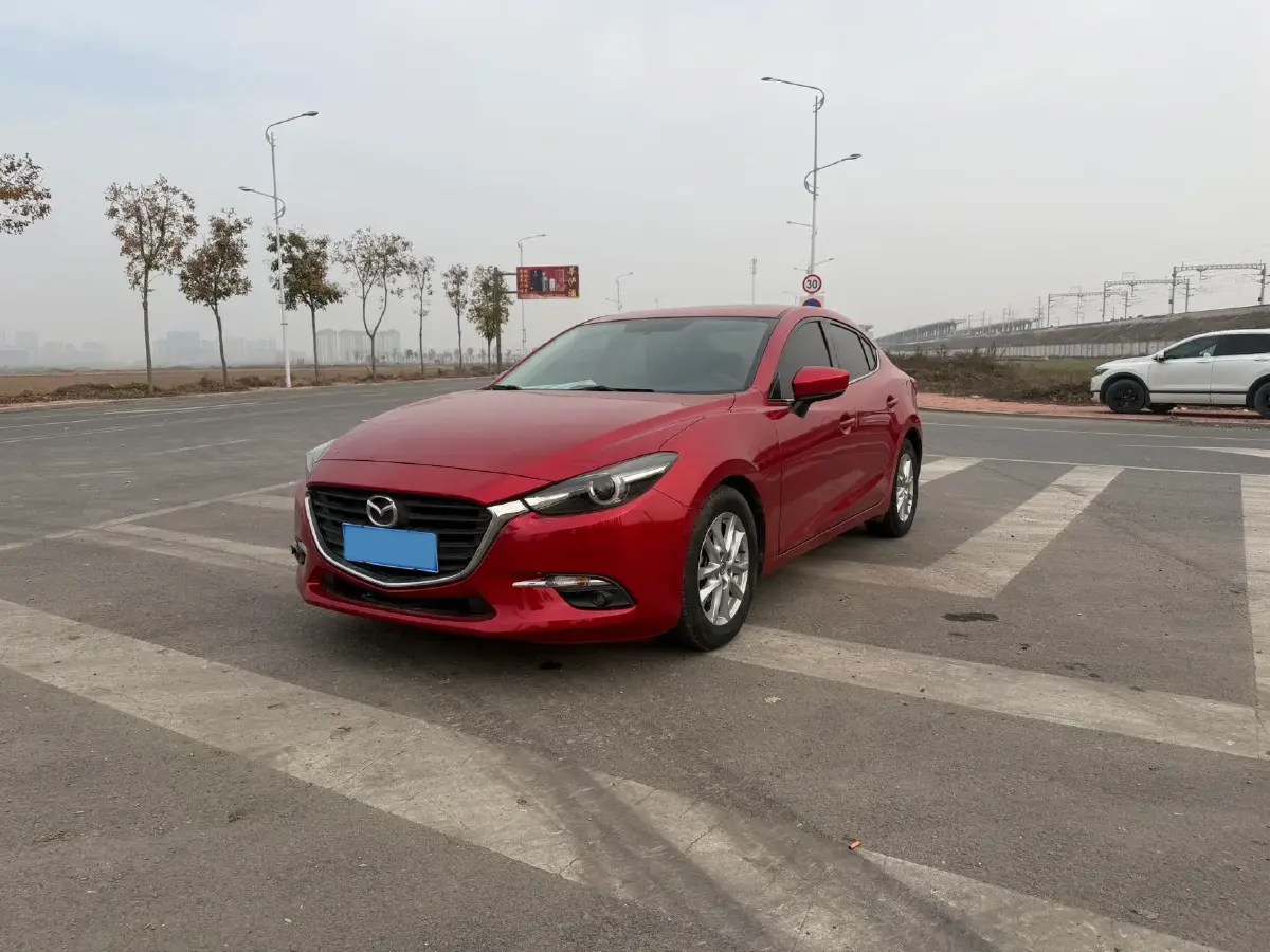 2019 Mazda 3 Axela 1.5L 117HP L4 6AT