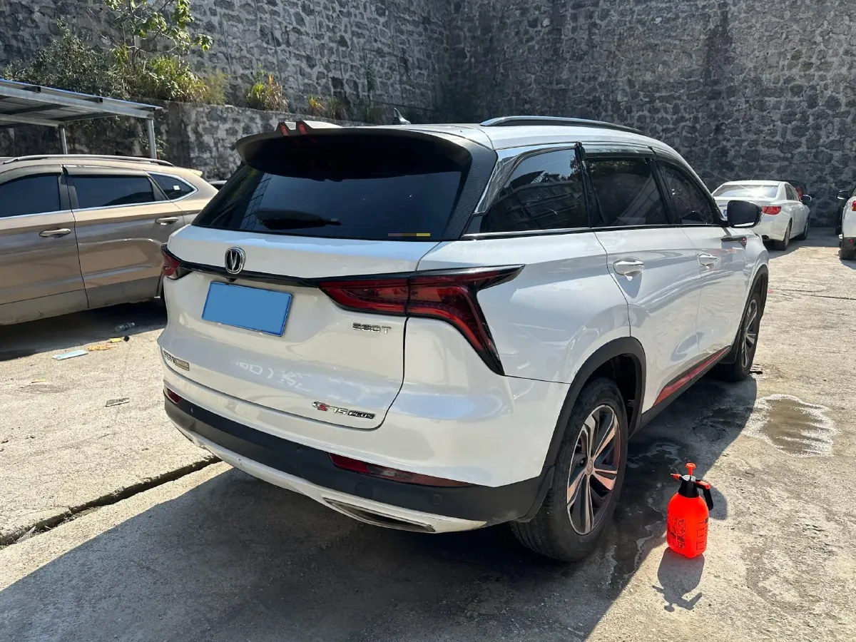2020 ChangAn CS75 Plus 1.5T 178HP L4 6AT,autocango,china used car exporter,china ev exporter,chinese used car exporter,chinese used ev exporter