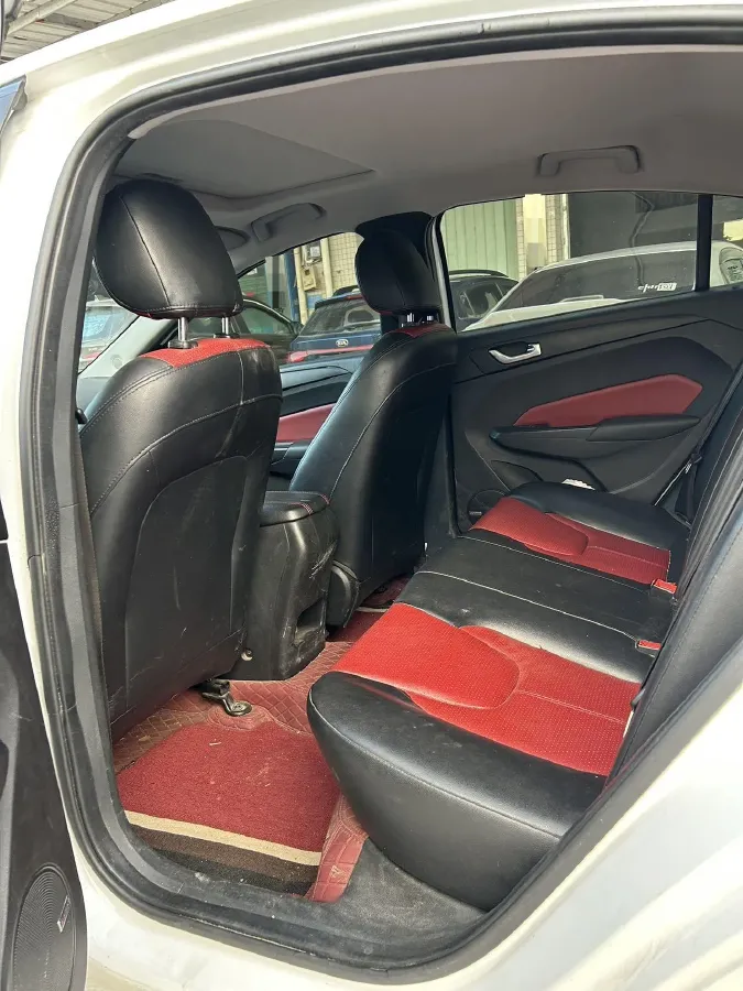 2017 Chery Arrizo 5 1.5T 147HP L4 CVT,autocango,china used car exporter,china ev exporter,chinese used car exporter,chinese used ev exporter