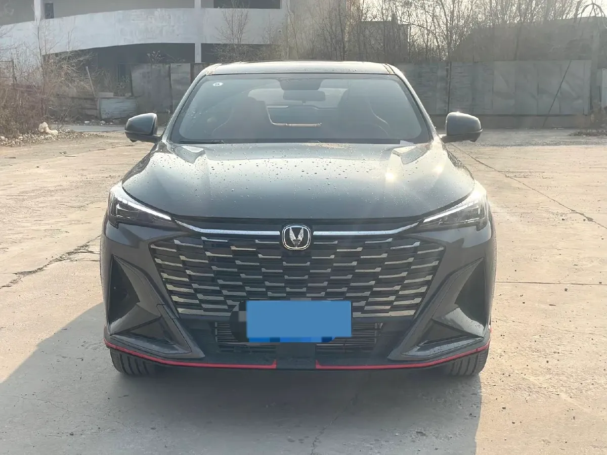2026 ChangAn X5 PLUS 1.5T 192HP L4 7DCT,autocango,china used car exporter,china ev exporter,chinese used car exporter,chinese used ev exporter