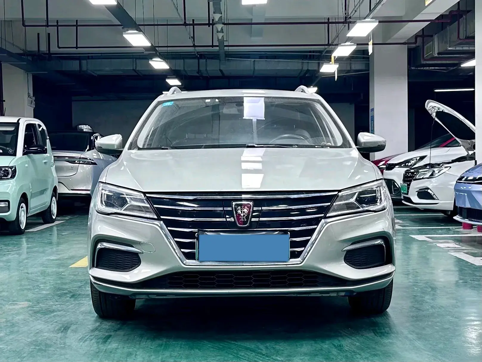 2019 ROEWE EI5 thumbnail 4