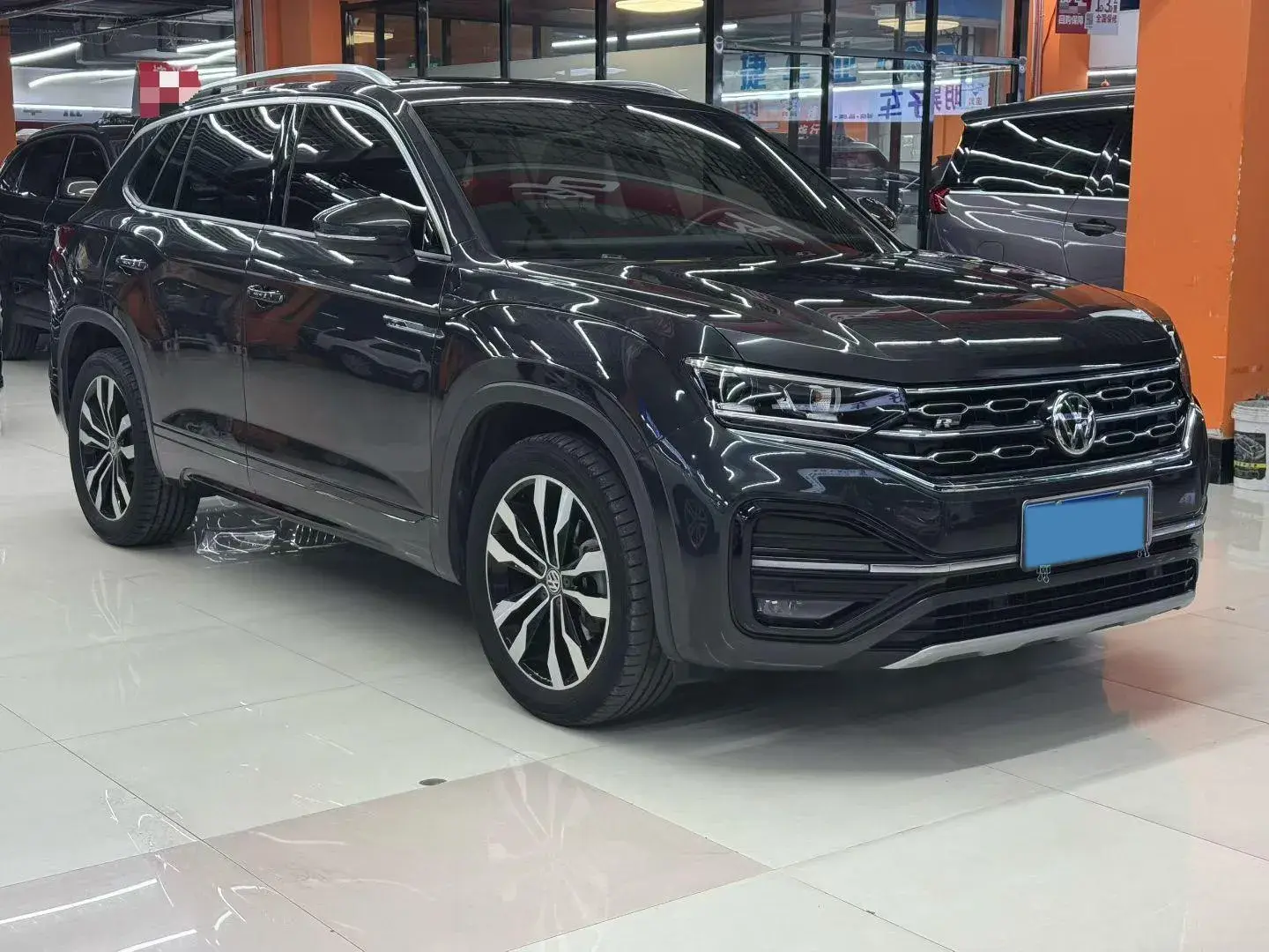 2019 VOLKSWAGEN TAYRON thumbnail 3