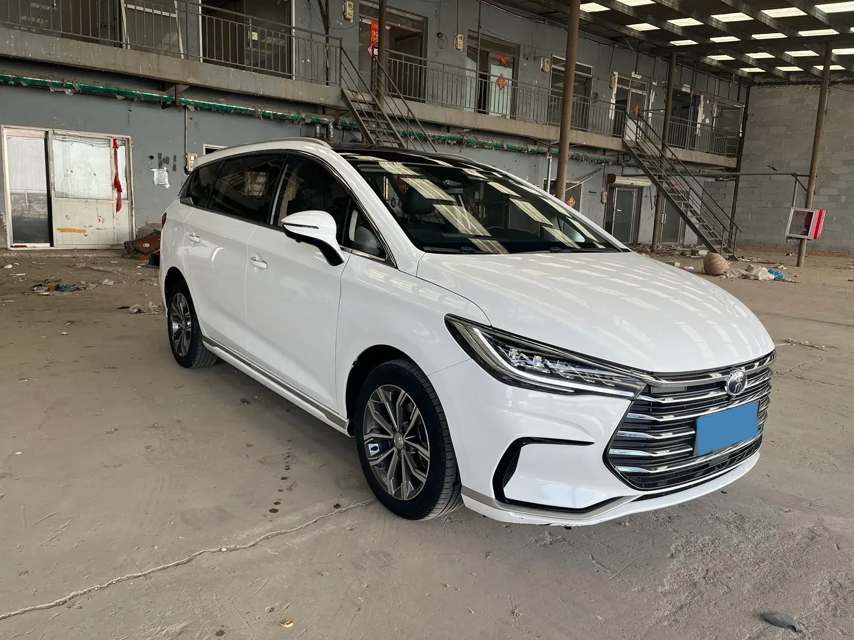 2021 BYD SONG thumbnail 3