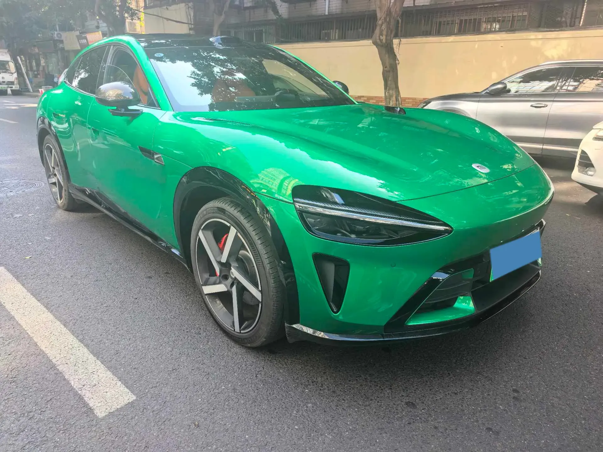 2025 MI YU7 thumbnail 2