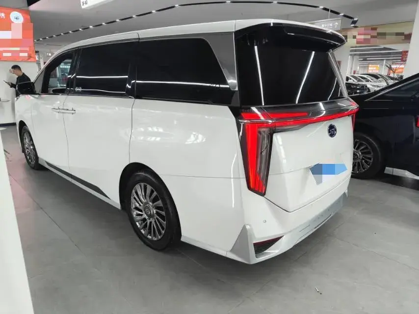 2023 GAC TRUMPCHI thumbnail 4