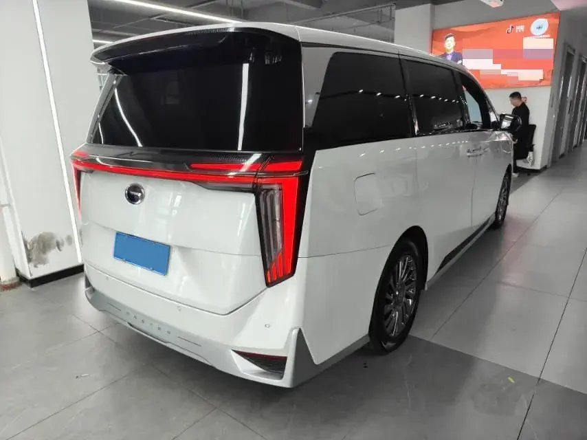 2023 GAC TRUMPCHI thumbnail 3