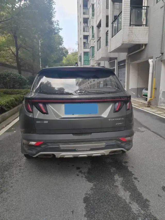 2022 HYUNDAI TUCSON thumbnail 2